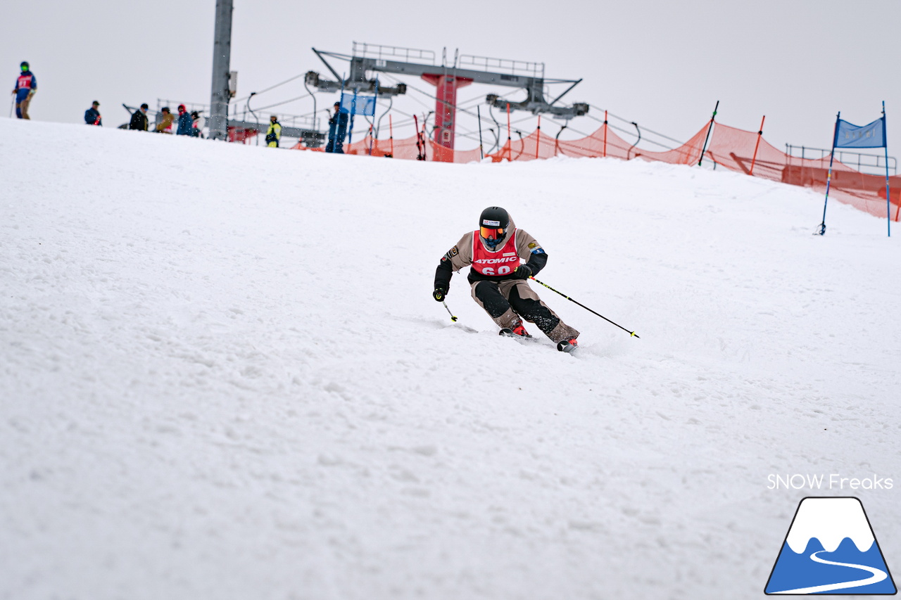 なんと約10年ぶりの「技術選」撮影?! PREMIER SKI ACADEMY presents 『2026プレミアカップ・スキー技術選』レポート！｜朝里川温泉スキー場